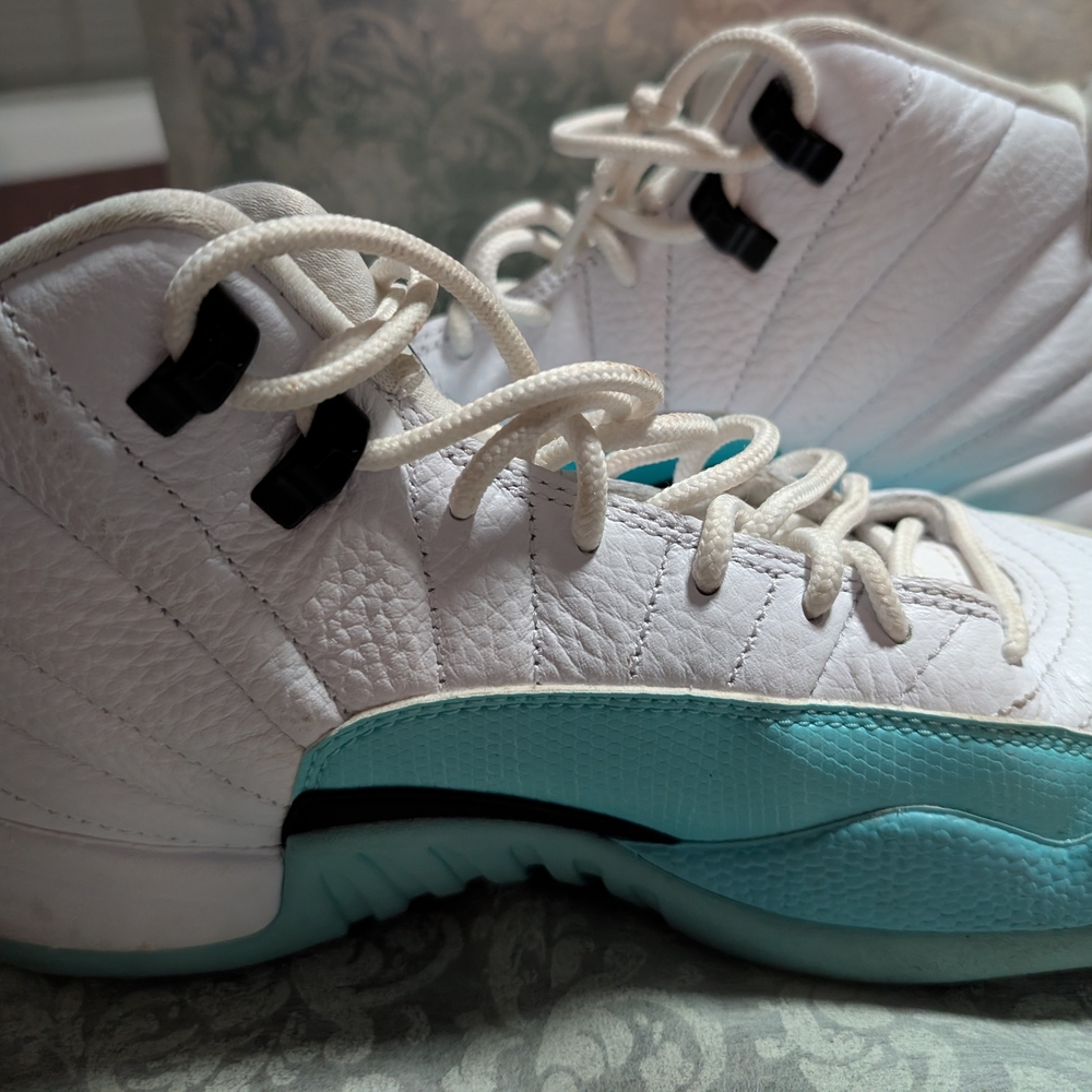 Jordan Kids White and Teal Sneakers.